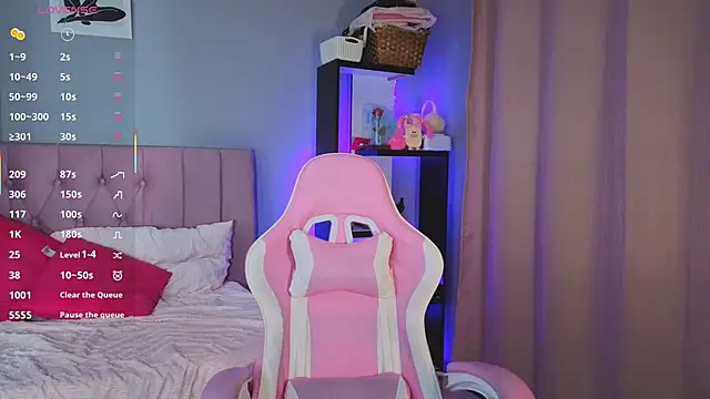 LoaLuxury online show from 11-29-25, 09:59