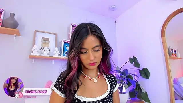 emily bank online show from 10-09-25, 06:41