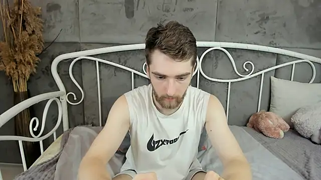 Snapshot of DexterDexx chatting on 12-02-24, 02:37 DexterDexx online show from 12-02-24, 02:37