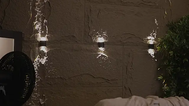 Logan Varela online show from 10-11-25, 06:09