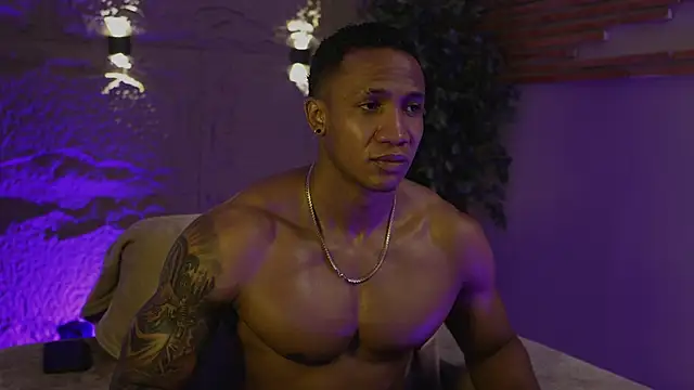 Logan Varela online show from 10-15-25, 08:39