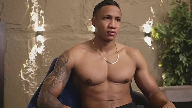 Logan Varela online show from 12-17-25, 01:16