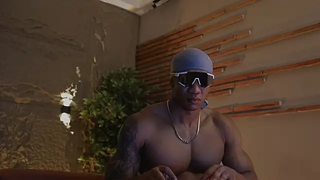 Logan Varela online show from 10-31-25, 12:46