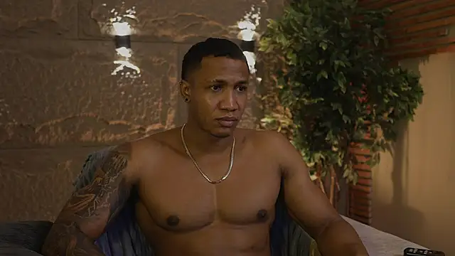 Logan Varela online show from 10-07-25, 01:01