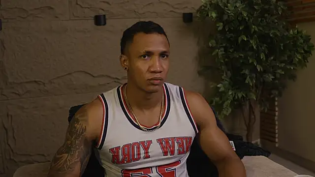 Logan Varela online show from 10-03-25, 12:39