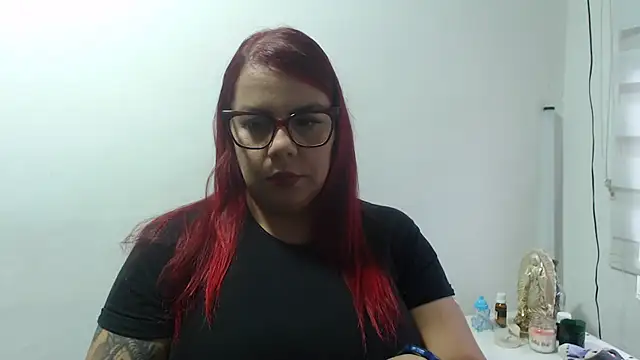 Rebecagiraut online show from 11-25-25, 12:05