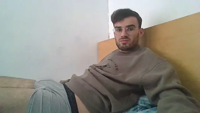 erikamavrik online show from 12-15-25, 08:42