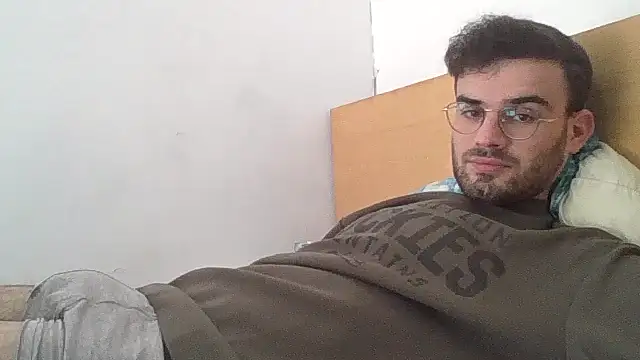 erikamavrik online show from 12-17-25, 09:47