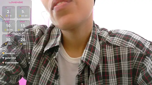 yourcuteneighbourr online show from 03-25-26, 03:06