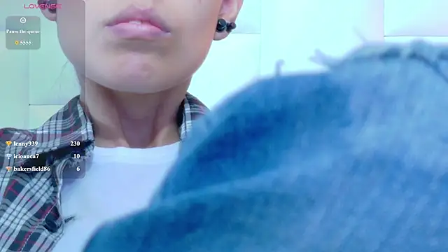 yourcuteneighbourr online show from 03-24-26, 03:28