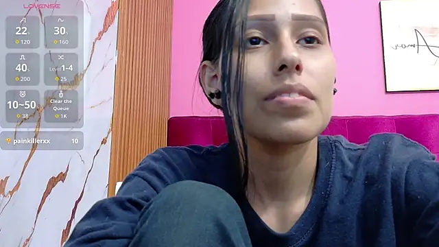 yourcuteneighbourr online show from 07-07-26, 06:47