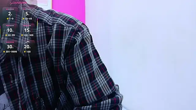 yourcuteneighbourr online show from 10-10-25, 02:56