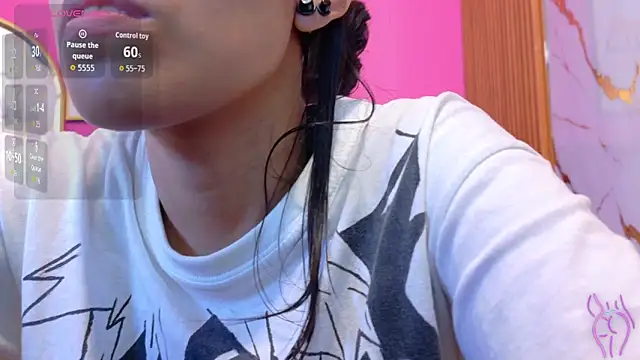 yourcuteneighbourr online show from 04-11-26, 07:45