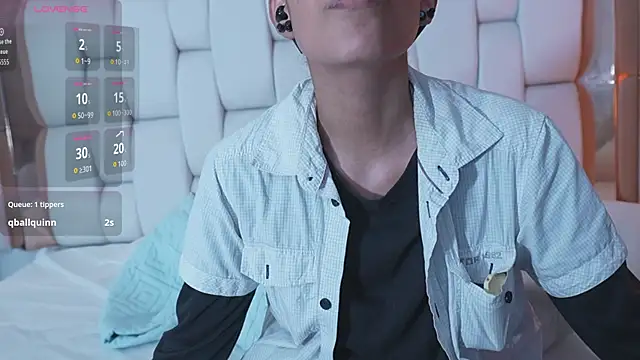 yourcuteneighbourr online show from 04-17-26, 03:09