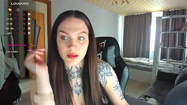 AizaRose online show from 04-14-26, 06:07