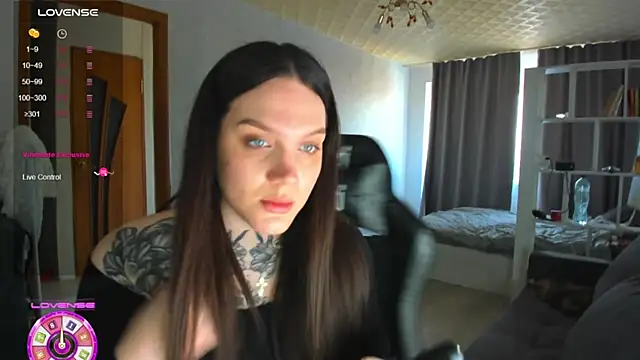 AizaRose online show from 03-31-26, 06:04