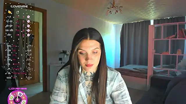 Snapshot of AizaRose chatting on 05-14-26, 07:05 AizaRose online show from 05-14-26, 07:05