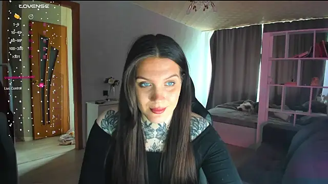 Snapshot of AizaRose chatting on 05-12-26, 07:05 AizaRose online show from 05-12-26, 07:05