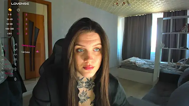 AizaRose online show from 04-16-26, 07:31