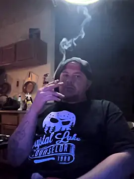 Snapshot of Tyrish361 chatting on 09-22-25, 09:04 Tyrish361 online show from 09-22-25, 09:04