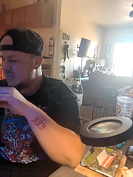 Snapshot of Tyrish361 chatting on 10-11-25, 08:21 Tyrish361 online show from 10-11-25, 08:21