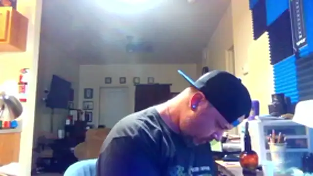 Snapshot of Tyrish361 chatting on 10-19-25, 02:47 Tyrish361 online show from 10-19-25, 02:47