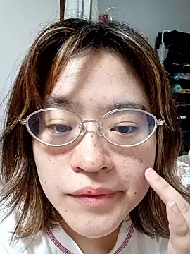 Snapshot of raakotan chatting on 05-21-26, 11:51 raakotan online show from 05-21-26, 11:51