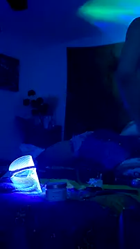 gurlnips online show from 02-07-26, 01:08