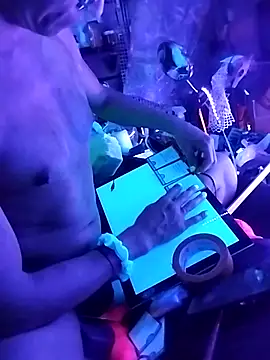 gurlnips online show from 03-26-26, 05:50