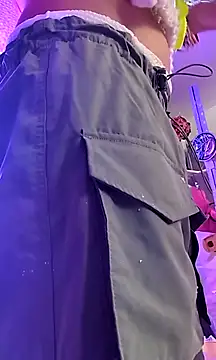 gurlnips online show from 11-15-25, 11:25