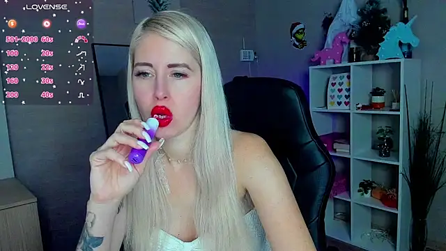 Mermaid N online show from 01-13-26, 01:42