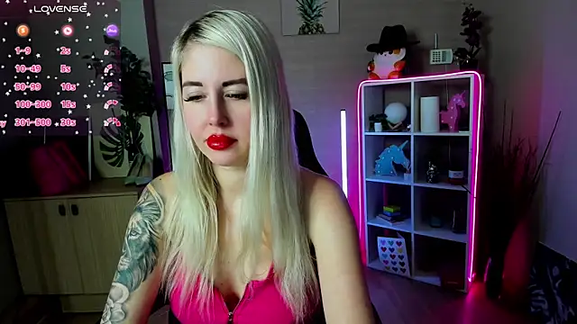 Snapshot of Mermaid_N chatting on 03-09-26, 01:42 Mermaid N online show from 03-09-26, 01:42