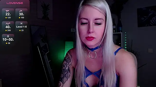 Snapshot of Mermaid_N chatting on 02-03-25, 01:52 Mermaid N online show from 02-03-25, 01:52