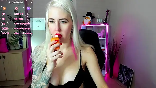 Snapshot of Mermaid_N chatting on 04-01-26, 01:30 Mermaid N online show from 04-01-26, 01:30