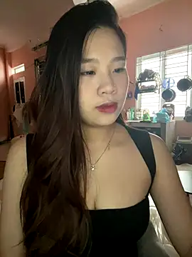 Snapshot of Bae1103 chatting on 11-06-25, 08:51 Bae1103 online show from 11-06-25, 08:51