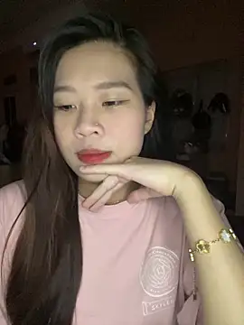 Snapshot of Bae1103 chatting on 09-24-25, 05:19 Bae1103 online show from 09-24-25, 05:19