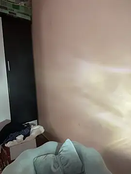 Snapshot of Bae1103 chatting on 03-29-26, 09:00 Bae1103 online show from 03-29-26, 09:00