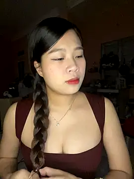 Snapshot of Bae1103 chatting on 10-02-25, 05:27 Bae1103 online show from 10-02-25, 05:27