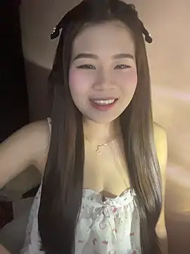 Snapshot of Bae1103 chatting on 06-07-26, 04:01 Bae1103 online show from 06-07-26, 04:01