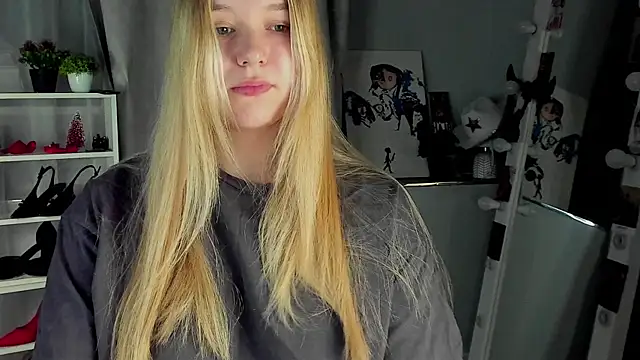 Rebecca Kelly online show from 12-20-25, 02:36