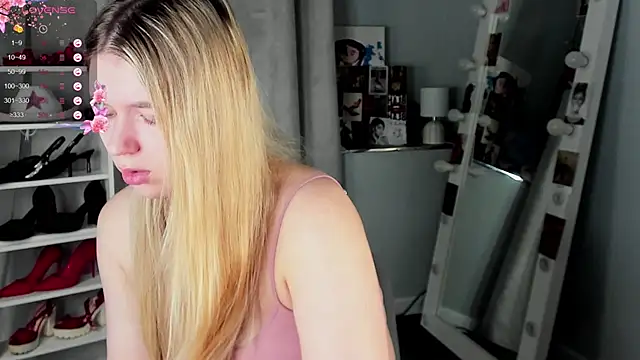 Rebecca Kelly online show from 02-05-26, 02:29