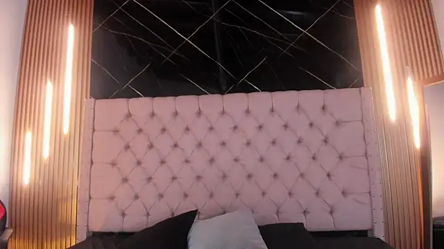 ShanellBlack online show from 10-04-25, 04:14