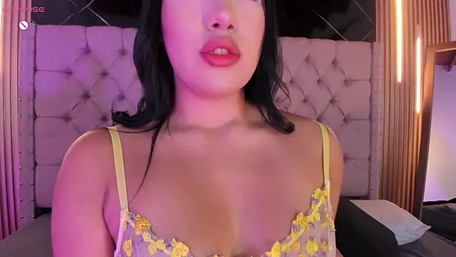 ShanellBlack online show from 12-04-25, 04:44