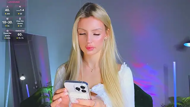 Grace Gordon online show from 10-23-25, 04:55