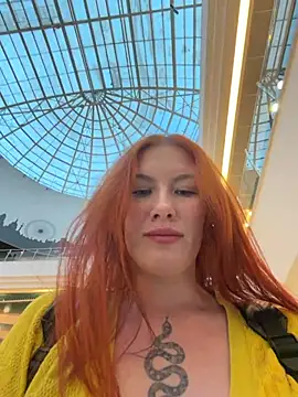 Snapshot of Liv_Fay chatting on 02-04-26, 02:12 Liv Fay online show from 02-04-26, 02:12