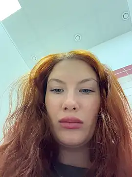 Snapshot of Liv_Fay chatting on 02-12-26, 12:05 Liv Fay online show from 02-12-26, 12:05