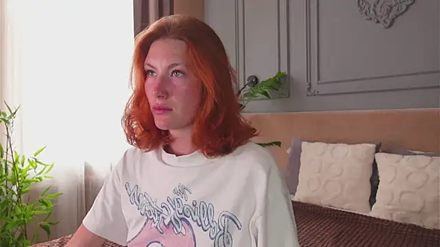 Liv Fay online show from 06-26-26, 01:39
