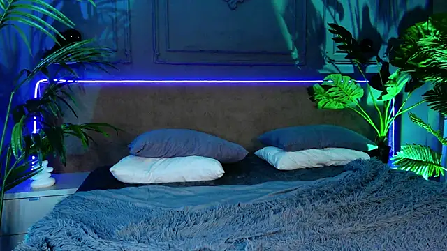 Liv Fay online show from 03-21-25, 03:55