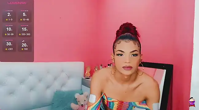 Snapshot of alexa-xxx- chatting on 03-22-25, 09:34 alexa-xxx- online show from 03-22-25, 09:34