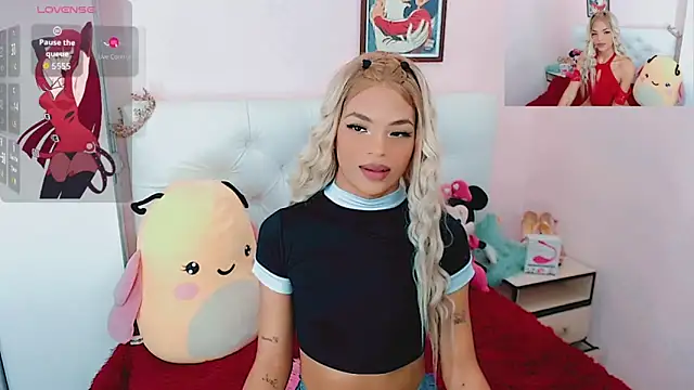 Snapshot of alexa-xxx- chatting on 09-17-25, 04:36 alexa-xxx- online show from 09-17-25, 04:36